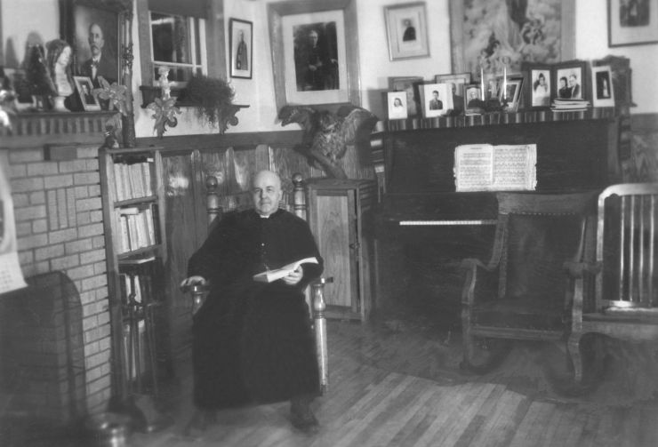 L. Armand Martin, curé de Saint-Léonard-Ville (am_567)