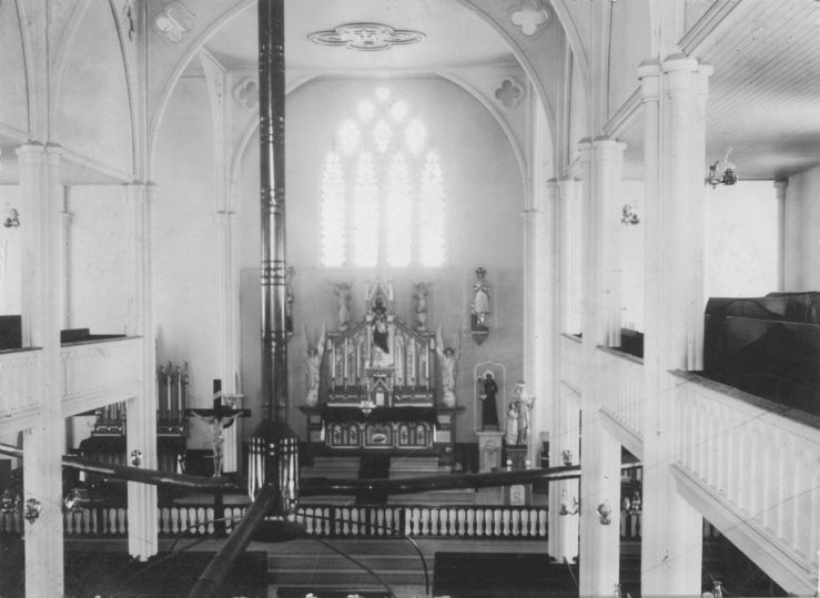Intérieur de l’église de Saint-Basile vers 1920 (ph_3670)