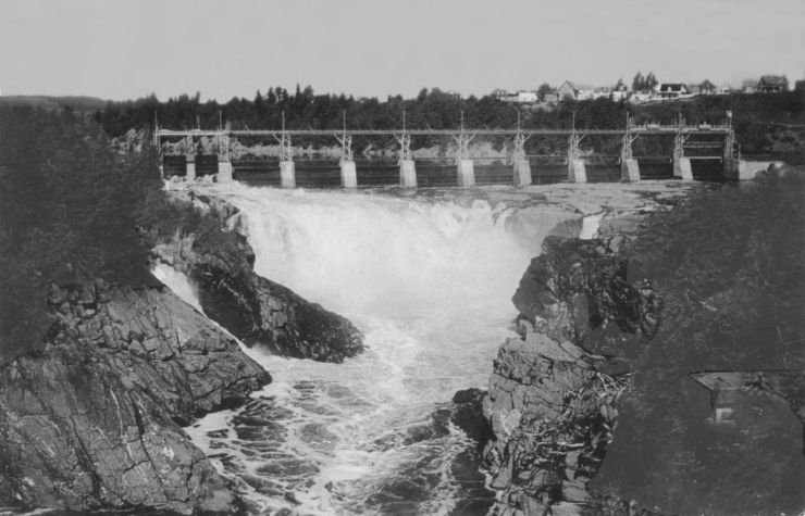 Barrage hydroélectrique au Grand-Sault (am_812)