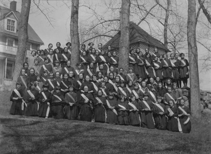 Grandes élèves de l’Académie en 1923 (ph_4104)
